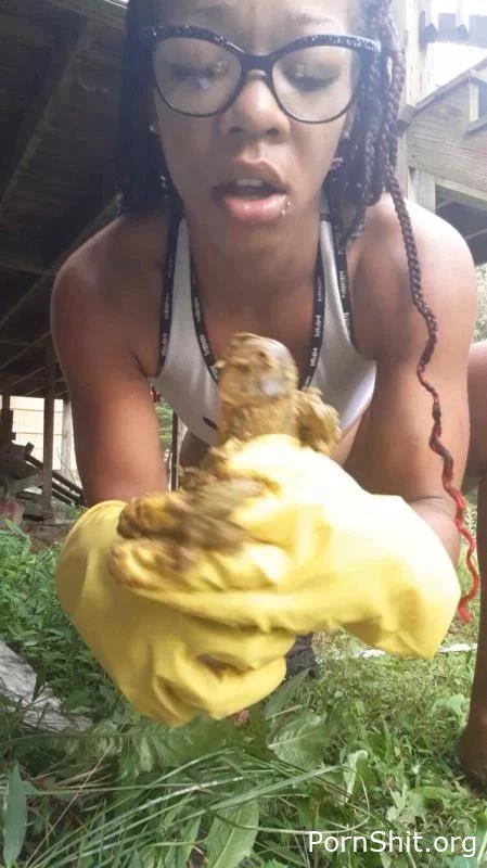 Ebony Ella - outside playing in poop and dildo. P1 - Cream With Diarrhea, Shitty Anal, Panty Poop