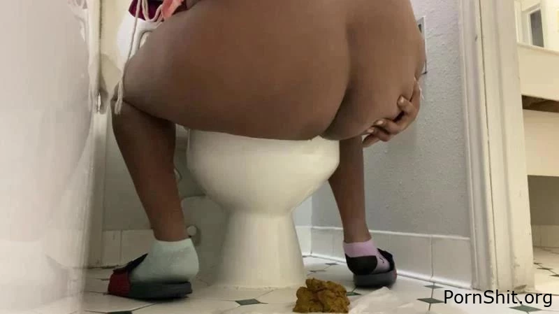 Backwards off the toilet shit - LashayyChapo - Stars Scat, Scat Sport, Delighted From Shit