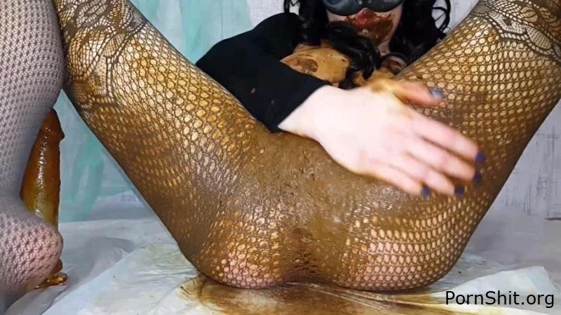 Sara - Shitty Fishnet Pantyhose - Anna Coprofield - Panty Scat, Bondage Vomit, Pussy In Shit