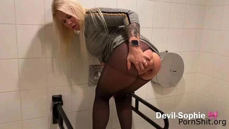 Devil Sophie - Fastfood piglets - really messed up the fast food toilet shit - Penetrate Your Dirty Ass, Collection Of Shit, Colorful Scat