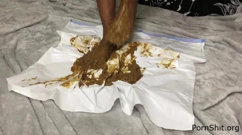 Stomping In Poop 2 - CutieSyren - Relax In The Toilet, Muscles In Shit, Scat In Pantyhose