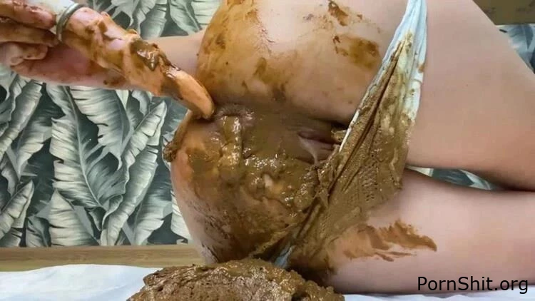 p00girl - A huge pile of shit in panties, play with toys and put my panties in my pussy - Food From Shit, Food Scat, Torture Scat