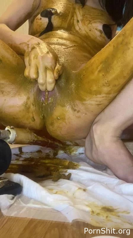 p00girl - Fisting, fuck machine in both holes and smearing shit - Scat Eating, Sexyscatforyou, Deliciously Shit