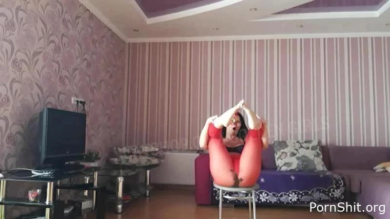 Tatiana shit in red leggings - Svetlana - Normal Constipation, Feces In Mouth, Goodies Shit