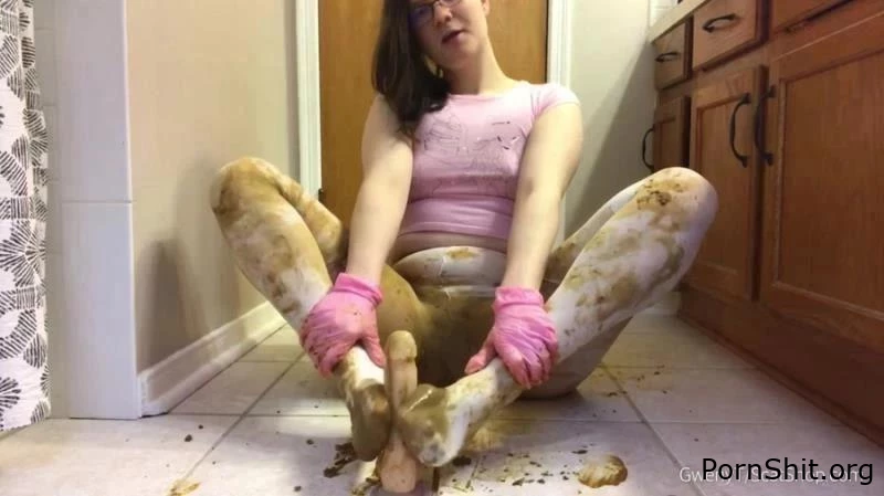 Foot Fetish in Dirty Pantyhose - GwenyT - Mouth Stuffing Shit, Toilet Scat, Digested Scat