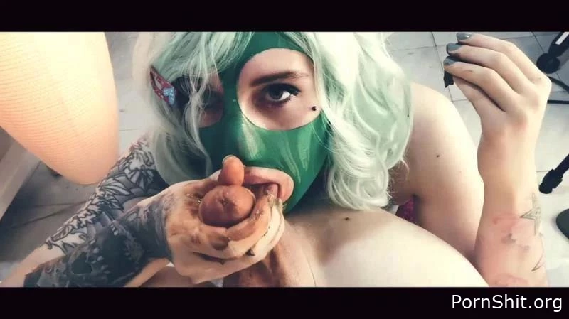 Scat Eat And Shit Sucking By Top Babe Betty - The Green Mask - Orgasm From Scat, Big Ple, Cosmicgirl In Fresh Shit