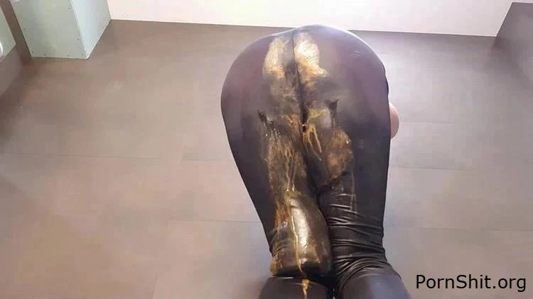 thefartbabes - Leather Leggings Diarrhea - Contains A Lot Of Shit, Desired Sex With Shit, Peeing Women's Shit